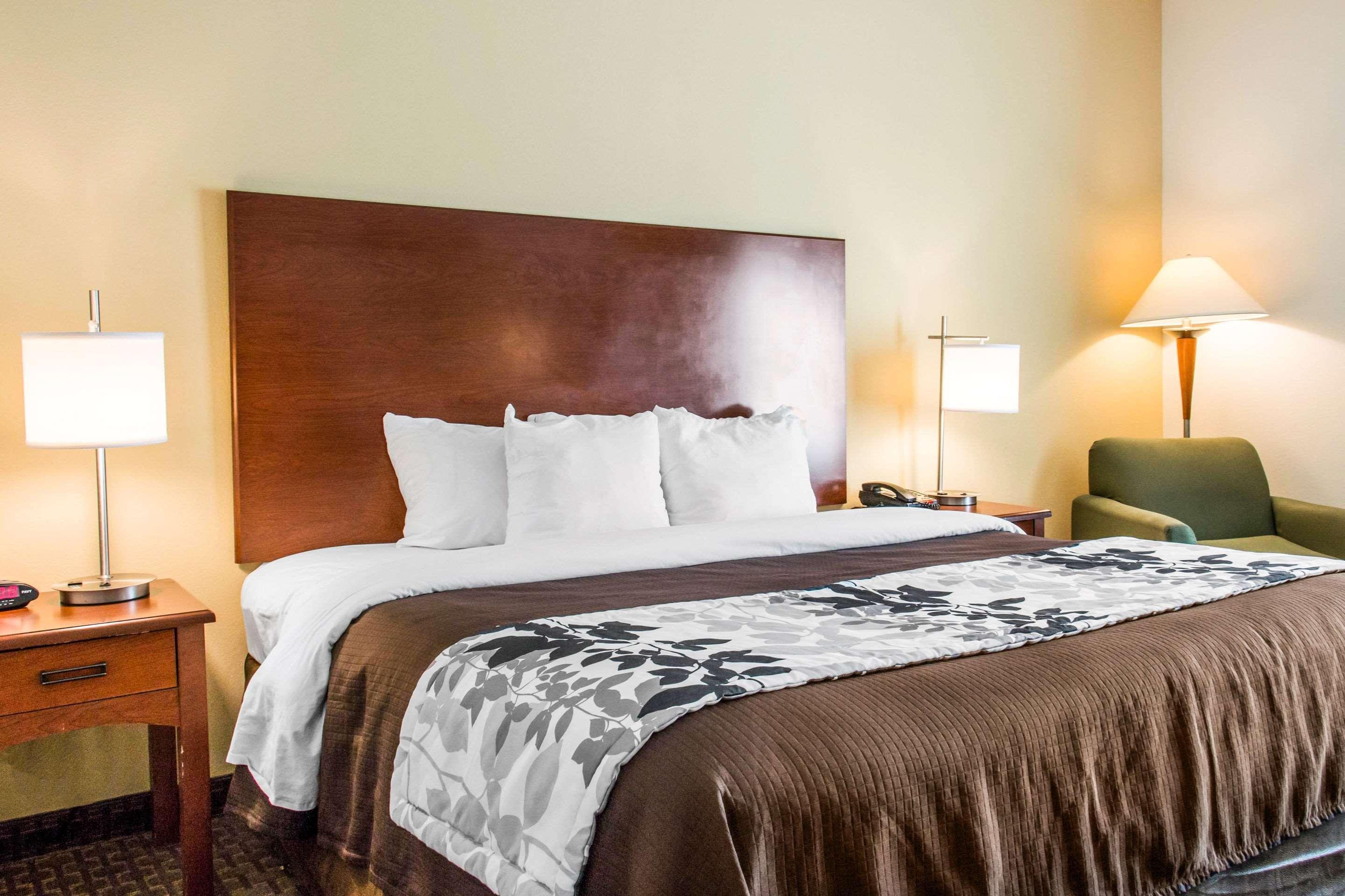 Sleep Inn & Suites Пулер Экстерьер фото